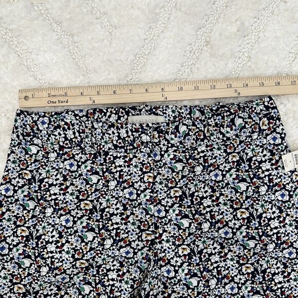 Talbots Signature Crop Chino Pants 8 Women's Blue Ditsy Floral Navy Casual NEW - Picture 8 of 10